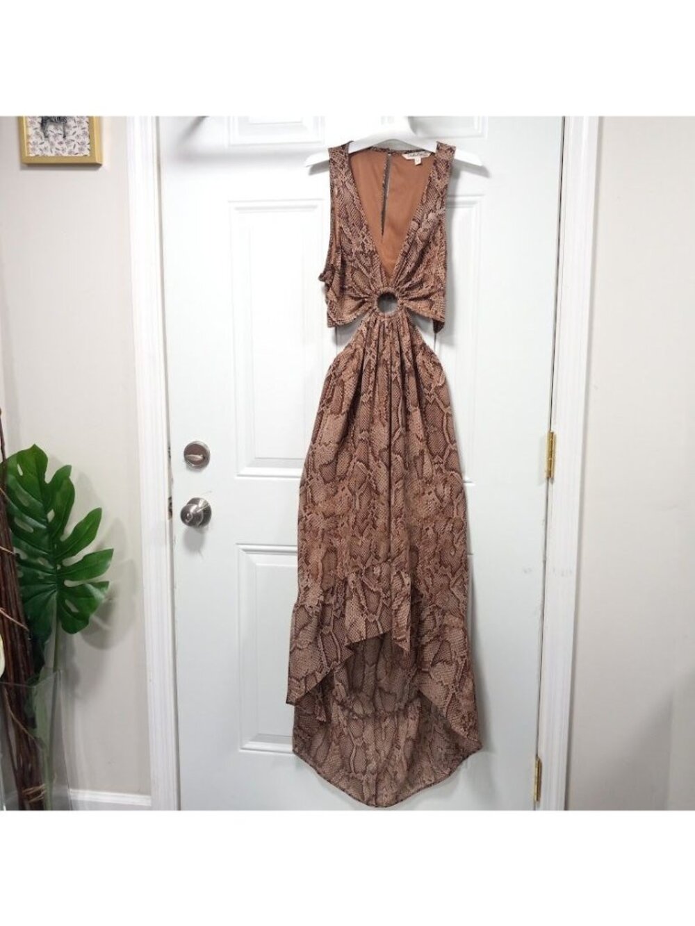 Indulge Instyle Womens Snakeskin Cutout Ring Hi-Low Hem Dress Brown Medium - Picture 3 of 12